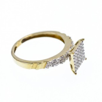 10K Yellow Gold Diamonds Ring Size 7