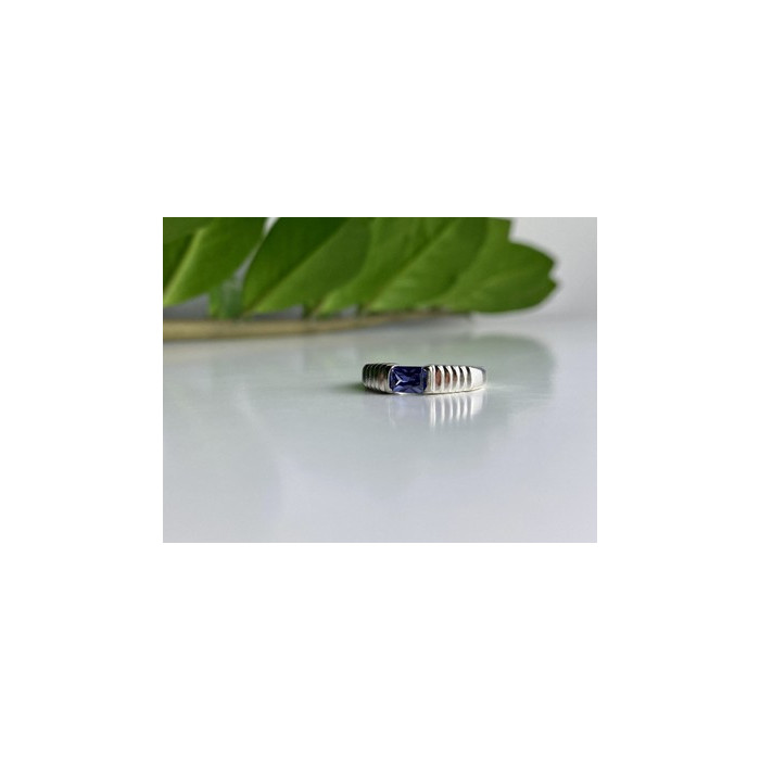 925 Sterling Silver Purple CZ Ring Size 6.5