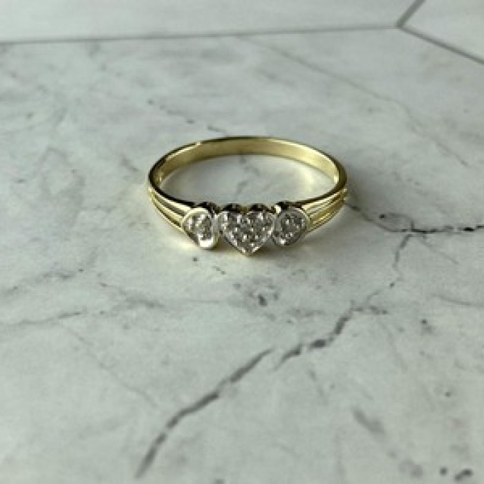 10K Yellow Gold Diamonds 
