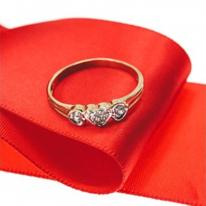 10K Yellow Gold Diamonds 