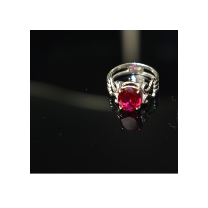 925 Sterling Silver Pink Topaz Ring Size 7