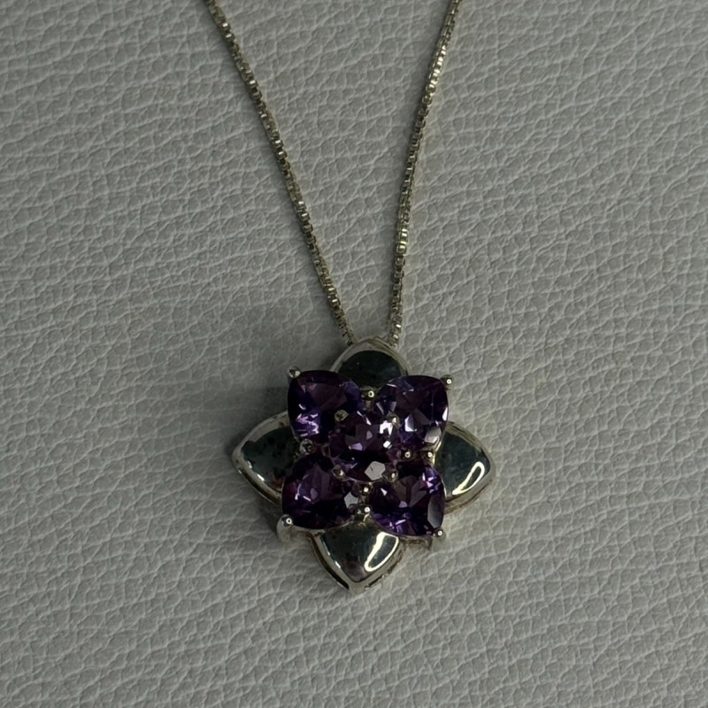 925 Sterling Silver Amethyst Flower Necklace Length 20 Inch