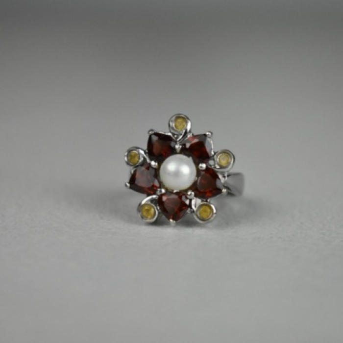 925 Sterling Silver Pearl, Almandine & Heliodor 