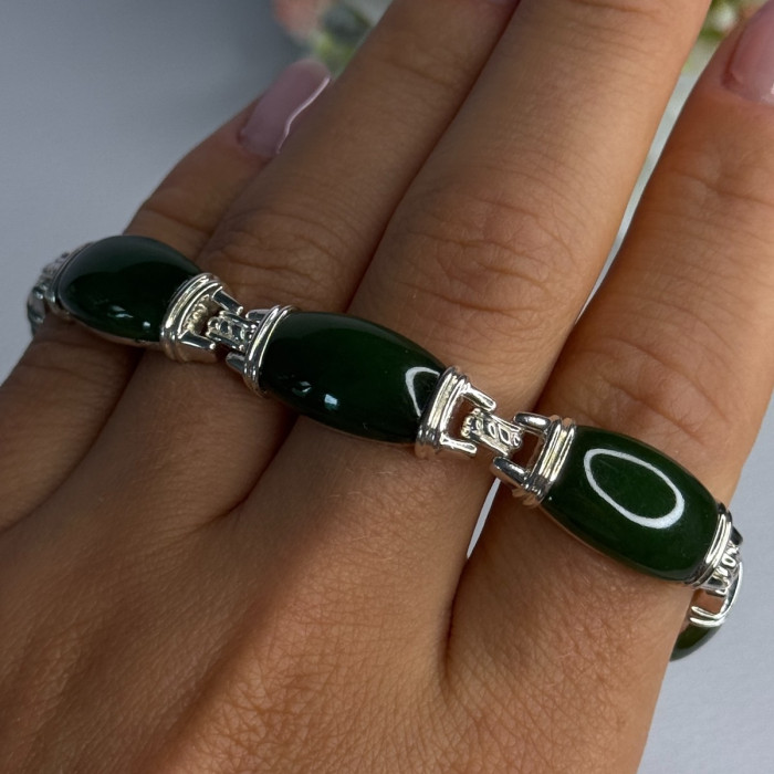 925 Sterling Silver Green Nephrite Bracelet Length 7.5