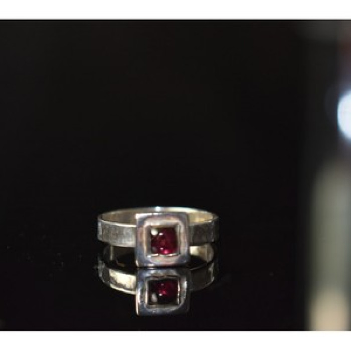 925 Sterling Silver Almandine Ring Size 6.5