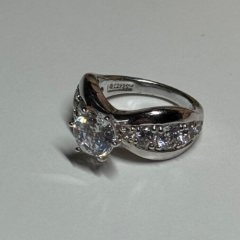 925 Sterling Silver CZ Ring Size 6.5