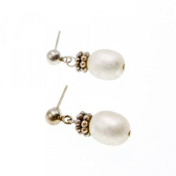 925 Sterling Silver Pearls Stud Earrings