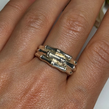 925 Sterling Silver Ring Size 9