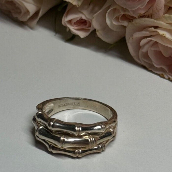 925 Sterling Silver Ring Size 9