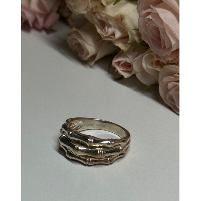 925 Sterling Silver Ring Size 9