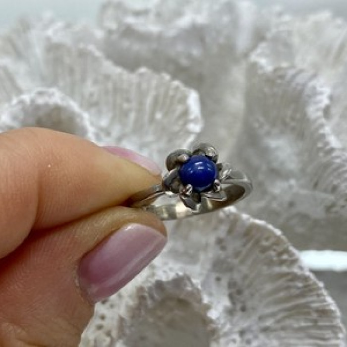 925 Sterling Silver Star Sapphire Ring Size 5.5