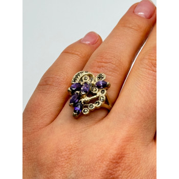 925 Sterling Silver Amethyst & Marcasite Ring Size 6