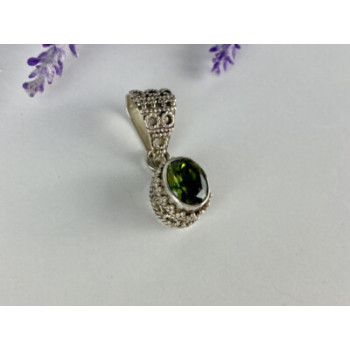 Vintage 925 Sterling Silver Zultanite Pendant