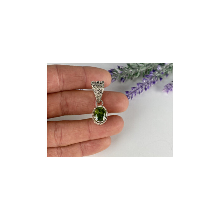 Vintage 925 Sterling Silver Zultanite Pendant