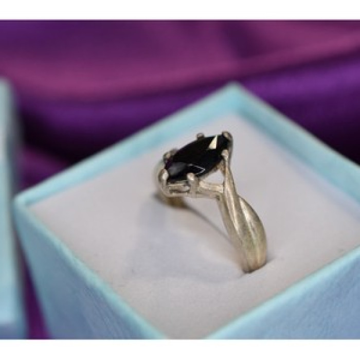 925 Sterling Silver Black Nephrite Ring Size 9