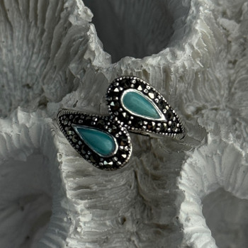 925 Sterling Silver Turquoise & Marcasite Ring Size 7