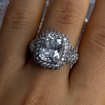 Beautiful Design 925 Sterling Silver Cz Ring Size 9