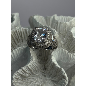 Beautiful Design 925 Sterling Silver Cz Ring Size 9