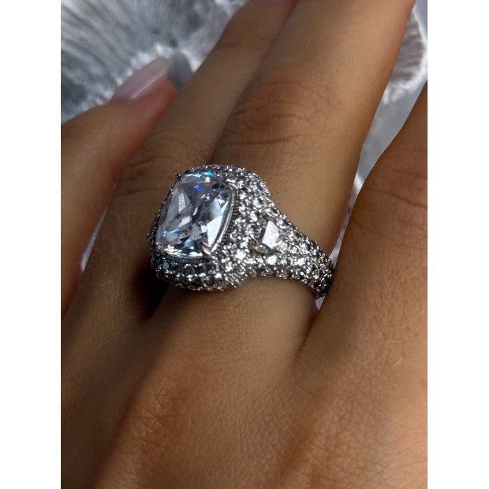 Beautiful Design 925 Sterling Silver Cz Ring Size 9