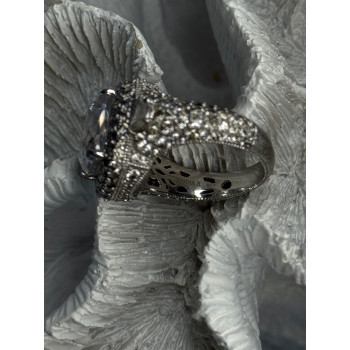 Beautiful Design 925 Sterling Silver Cz Ring Size 9