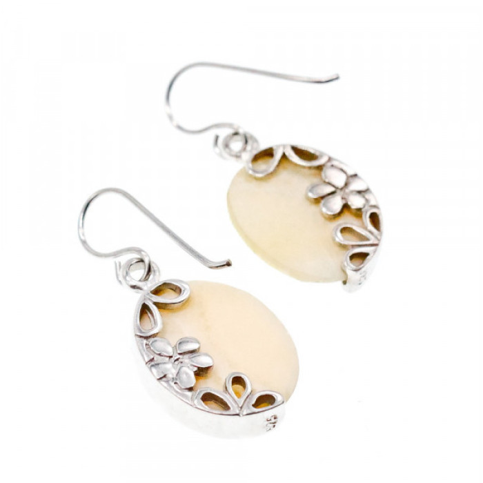 925 Sterling Silver Mother OF Pearl Earrings