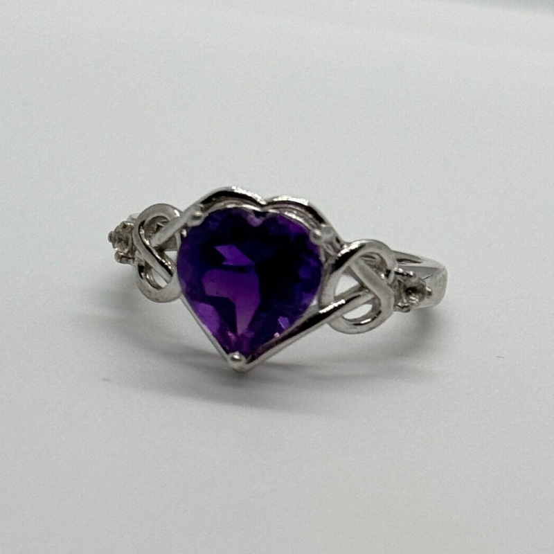 925 Sterling Silver Amethyst & Goshenite Heart Ring Size 6