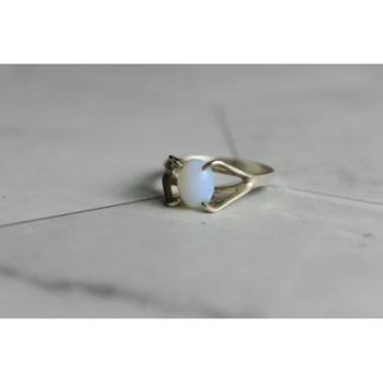 925 Sterling Silver Opal Ring Size 6.5