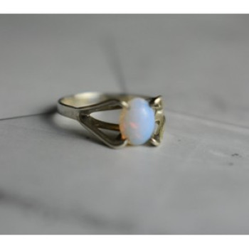 925 Sterling Silver Opal Ring Size 6.5