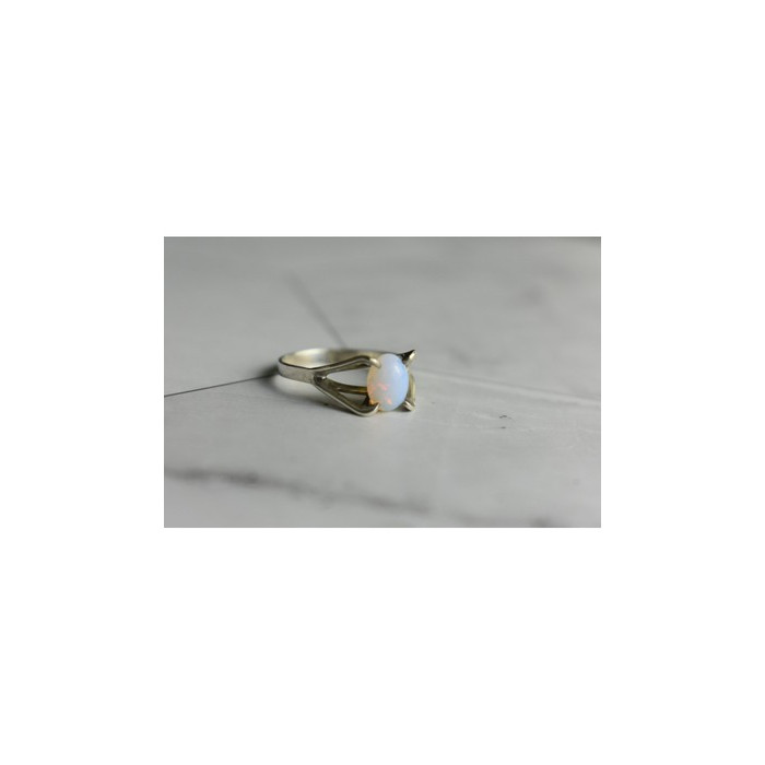 925 Sterling Silver Opal Ring Size 6.5