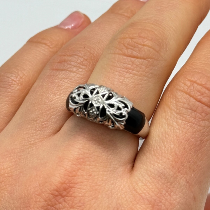 925 Sterling Silver Black Agate & Diamonds Ring Size 7.5