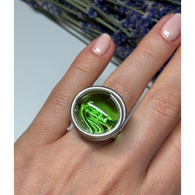 Modern Art Design Green CZ Ring Size 6