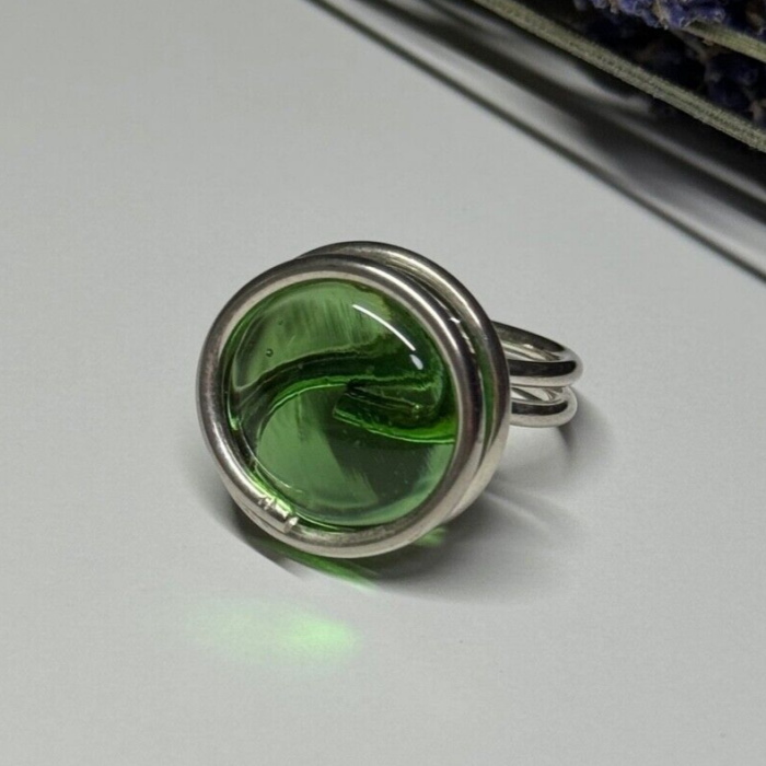 Modern Art Design Green CZ Ring Size 6
