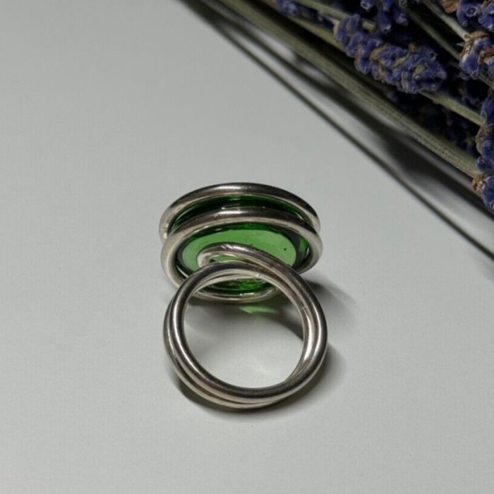 Modern Art Design Green CZ Ring Size 6