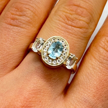 925 Sterling Silver Blue & White Topaz Ring Size 7.5