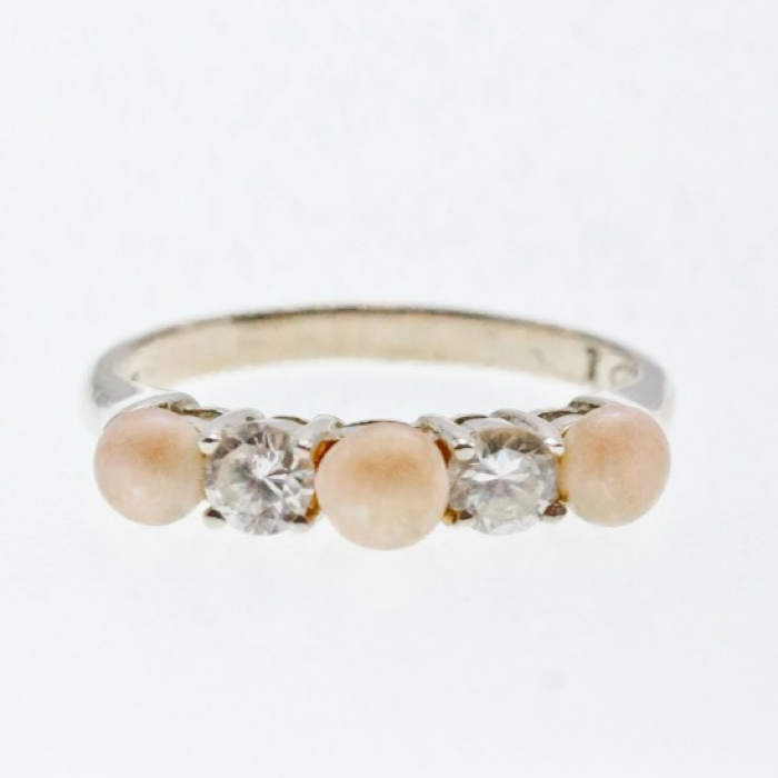 Avon 925 Sterling Silver Pearls & CZ Ring Size 7