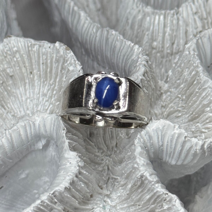 Men's 925 Sterling Silver Star Sapphire Ring Size 8.5