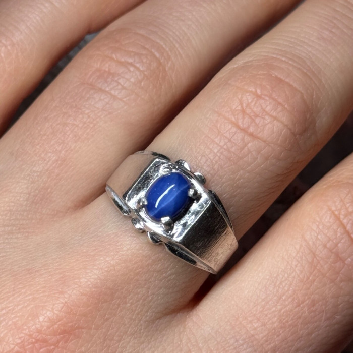 Men's 925 Sterling Silver Star Sapphire Ring Size 8.5