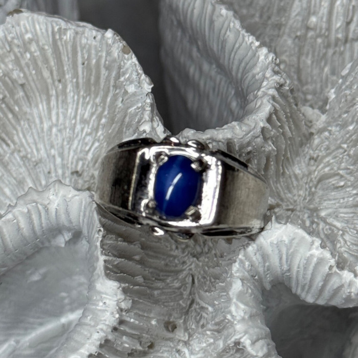 Men's 925 Sterling Silver Star Sapphire Ring Size 8.5