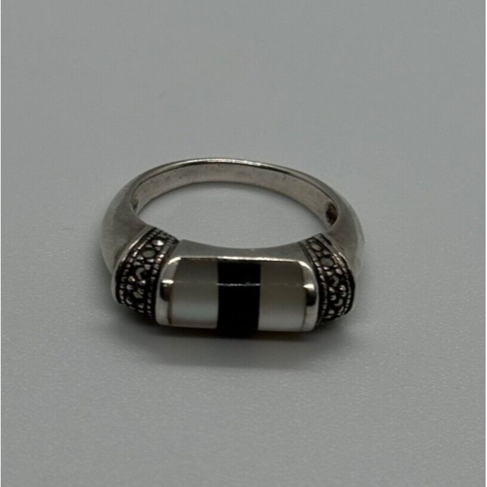 925 Sterling Silver Abalone, Enamel & Marcasite Ring Size 7