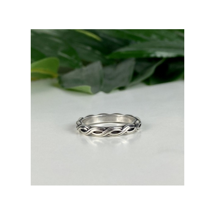 925 Sterling Silver Ring Size 10