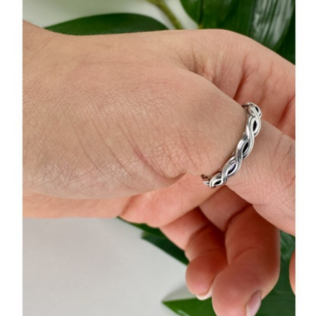 925 Sterling Silver Ring Size 10