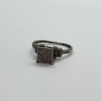 925 Sterling Silver CZ Ring Size 6