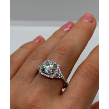 925 Sterling Silver CZ Ring Size 9.5