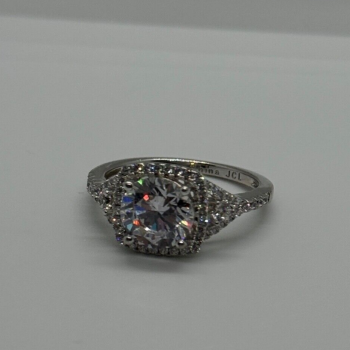 925 Sterling Silver CZ Ring Size 9.5