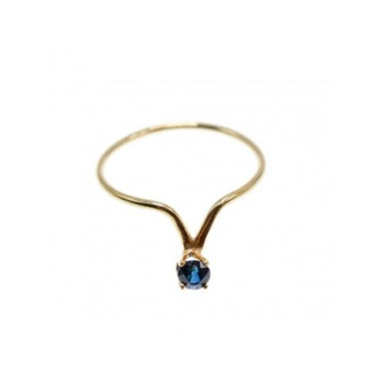 14K Yellow Gold Sapphire ring size 5.5