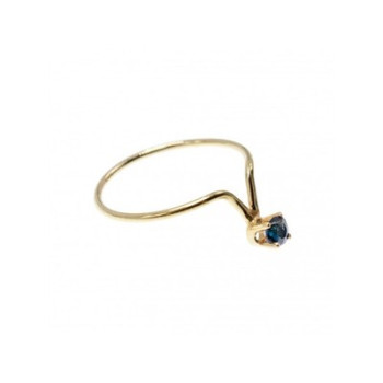 14K Yellow Gold Sapphire ring size 5.5
