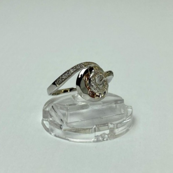 925 Sterling Silver CZ Ring Size 6.5 Italy