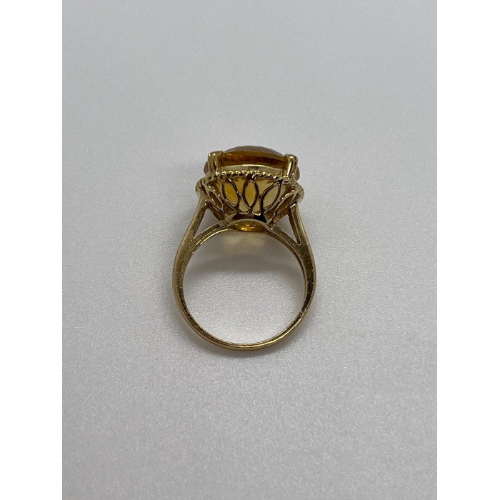 10K YELLOW GOLD RING CITRINE  SIZE 6