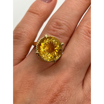 10K YELLOW GOLD RING CITRINE  SIZE 6