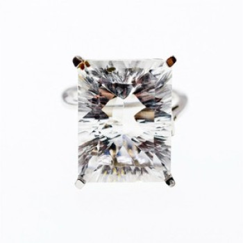 925 Sterling Silver CZ Ring Size 11.75